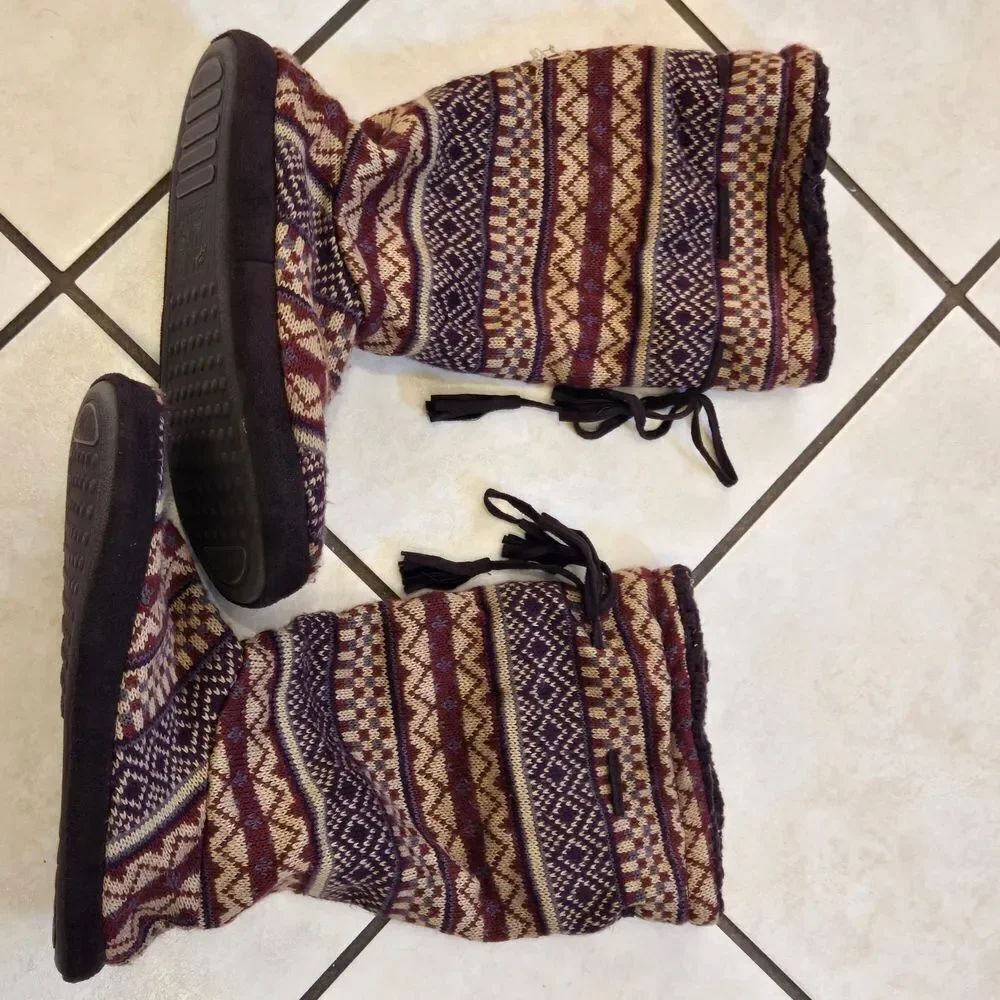 Muk Luks Multicolor Knit Boots